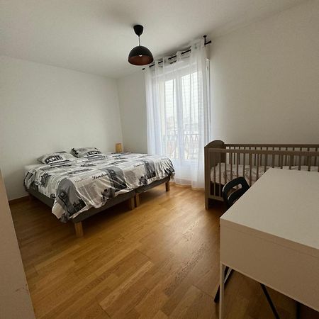 Appartement 2 Chambre Drancy Exterior foto